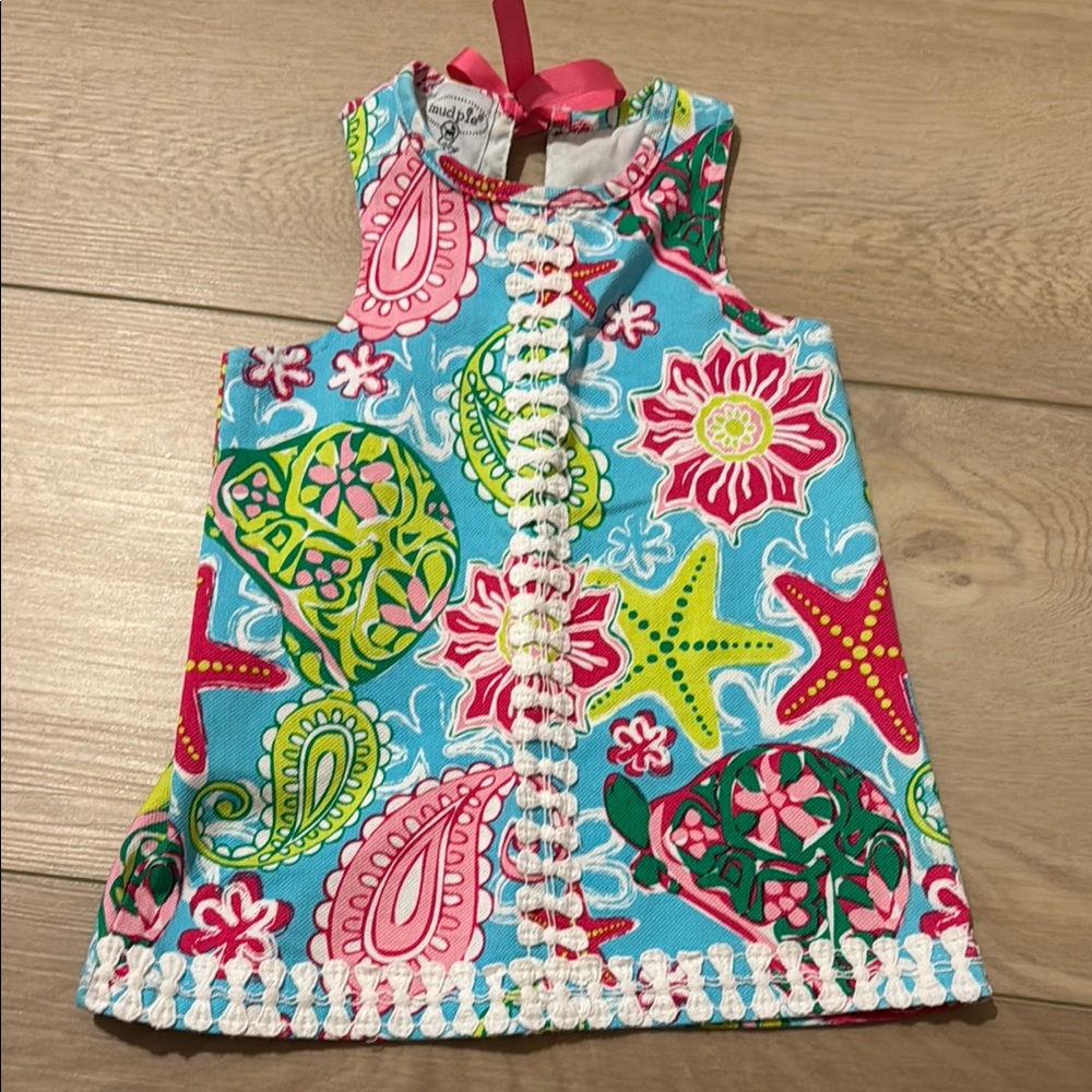 Colorful Sleeveless Dress with Floral and Paisley Patterns